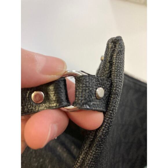 MICHAEL KORS SIGNATURE PRINT SAFFIANO LEATHER FANNY PACK - Picture 9 of 9